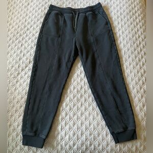Beyond Yoga Black Jogger Pants